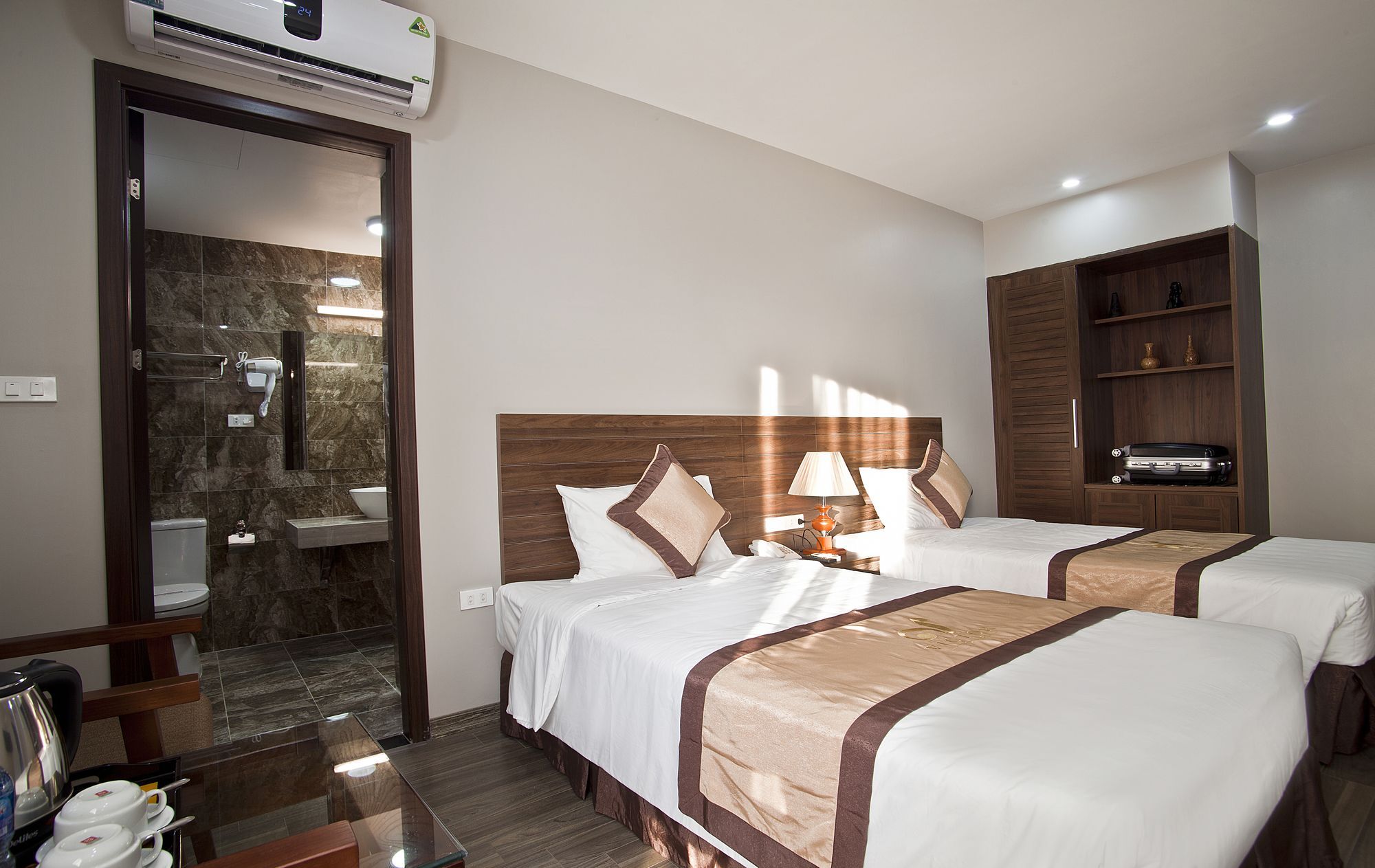 Hotel Victor Hanoï